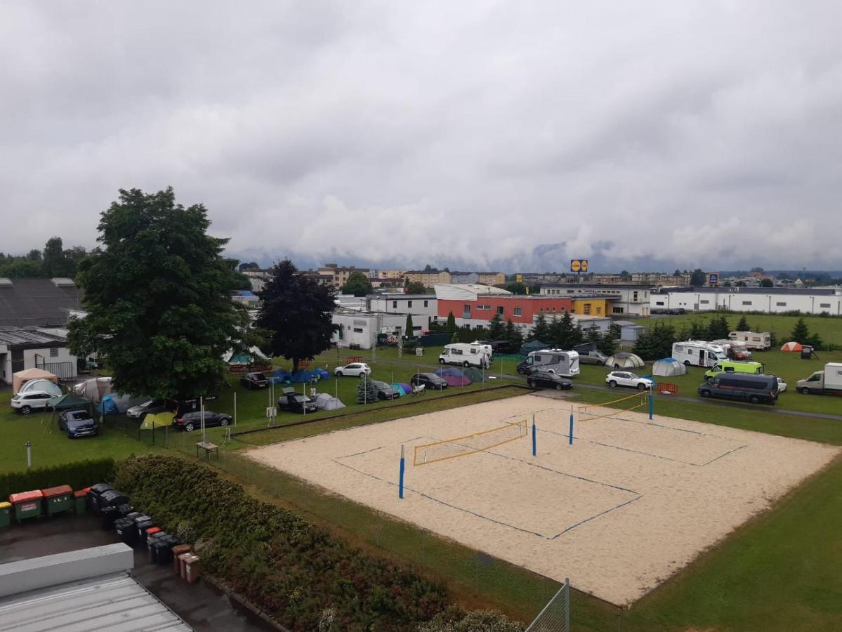 Camping Sportzentrum Zeltweg - A Silent Alternative Bagian luar foto